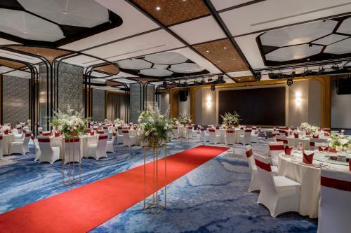 Intercontinental Kaohsiung, An Ihg Hotel