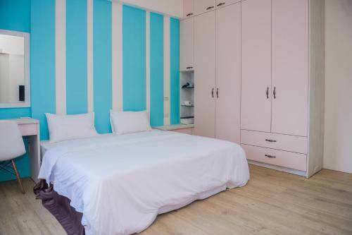71 Cafe B&B