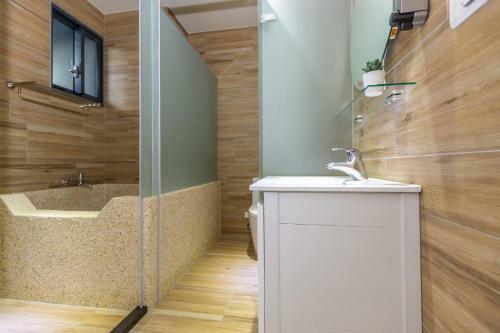 Hostal Hou Inn