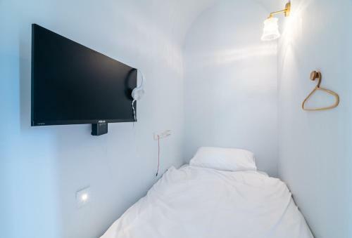 W3 Hostel
