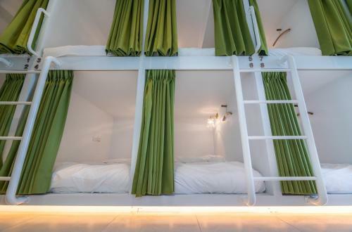 W3 Hostel