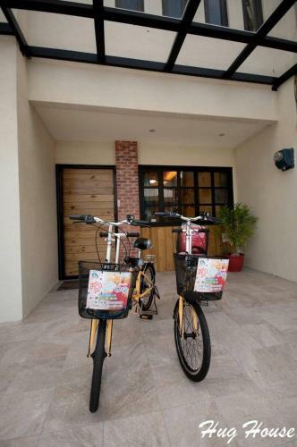Hug House B&B