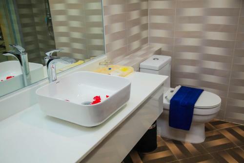 Golden Rose Hotel