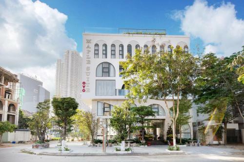 Maple Suite Hotel & Apartment