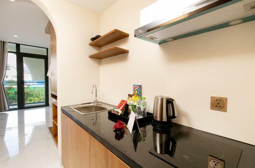 Maple Suite Hotel & Apartment