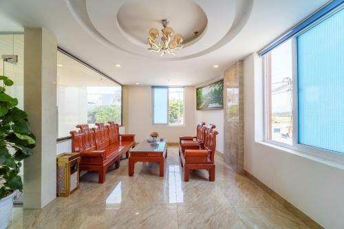 Oyo 215 An Duc Hotel Da Nang