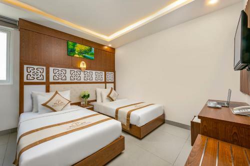Prague Hotel