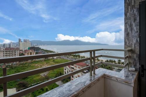 Apartment Ocean View- City View