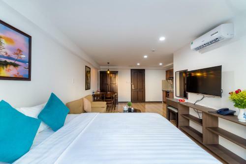 Sea Sand Hotel