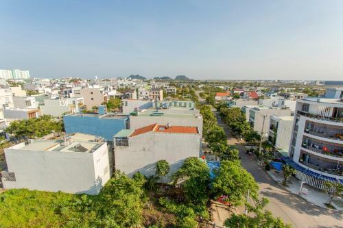 Hotel Oyo 1048 Marina Apartment