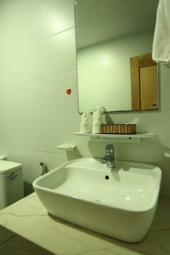 Mata Love Hotel