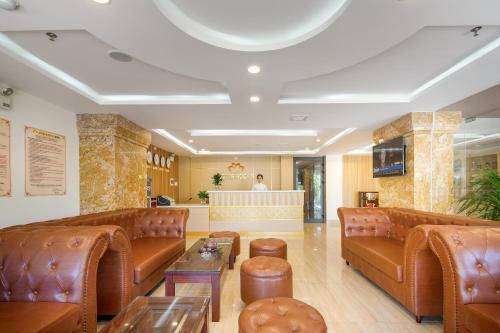 Lotus Rock 05 Hotel