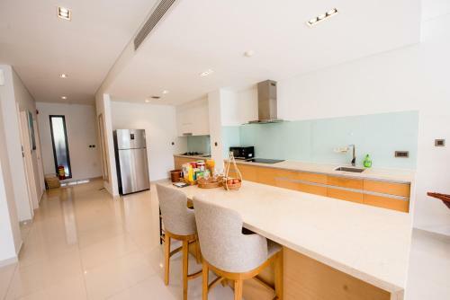 Abogo Point Resort Villa Pool Golf Da Nang