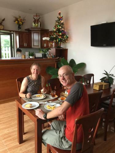 Tra Que Riverside Homestay