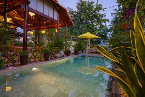 Hoi An Hometown Villa