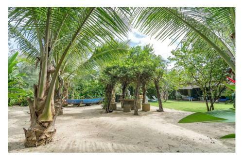 Barefoot Beach House