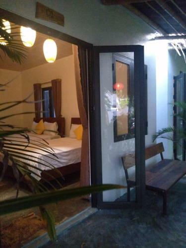 Ha My Beach Bungalow