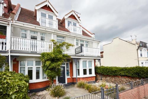 Bed & Breakfast The Bay Guest House