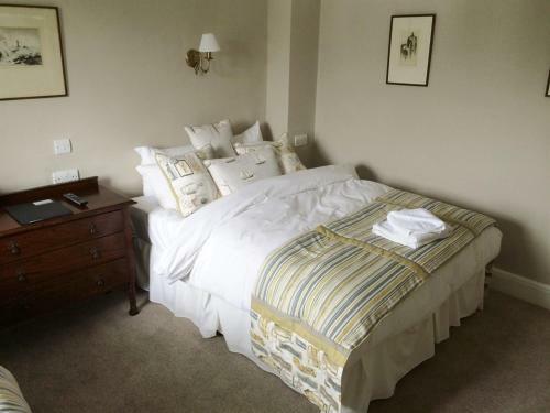 Hostal The Gleneagles Guesthouse