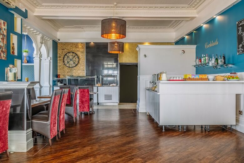 Westcliff Hotel