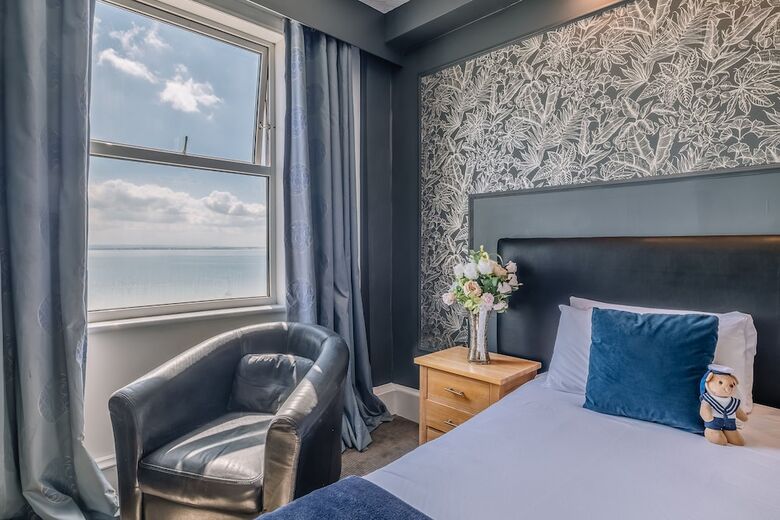 Westcliff Hotel