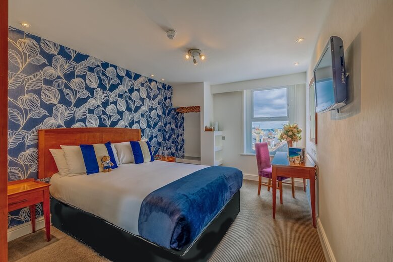 Westcliff Hotel