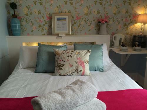 Hostal The Waverley