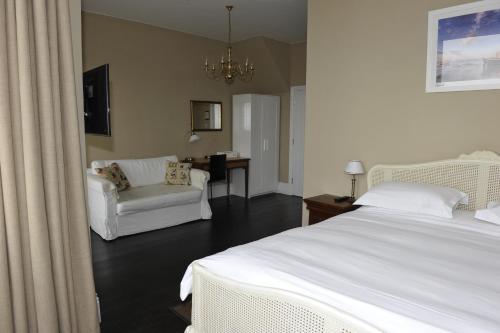 Hostal Suenos Guesthouse