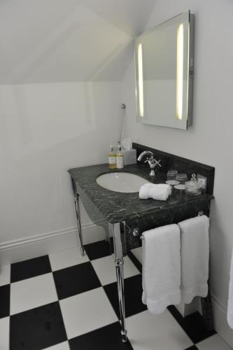 Hostal Suenos Guesthouse