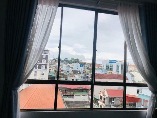 Hotel Kh�ch S?n � Lan