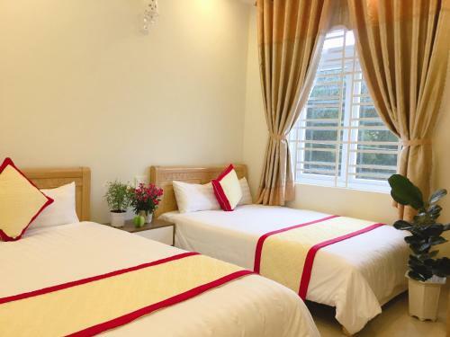 Hotel Kh�ch S?n Ph??ng Nguy�n