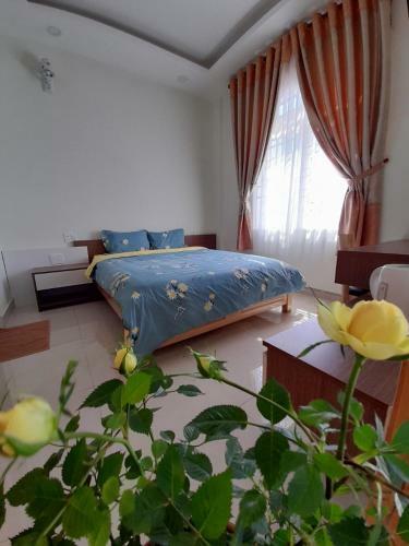 Hotel Kh�ch S?n Ph??ng Nguy�n