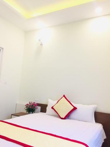 Hotel Kh�ch S?n Ph??ng Nguy�n