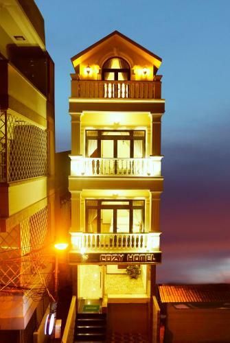 Cozy Hotel