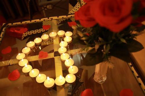 Ves - Pa Luxury Hotel