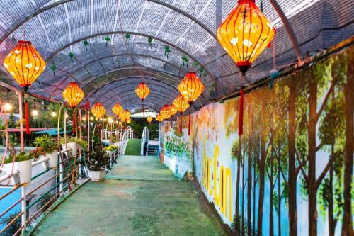 S�c Con Homestay & Coffee