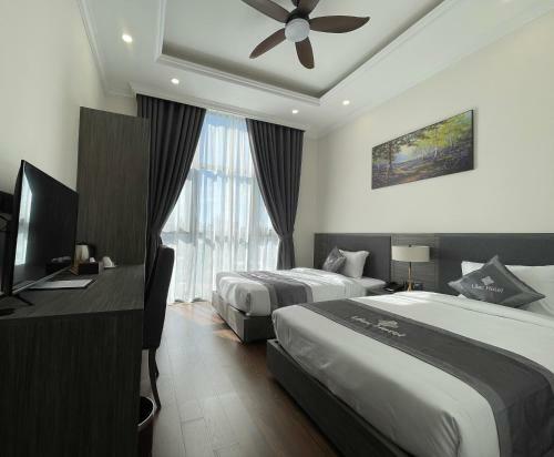 Kh�ch S?n Lilac Hotel ?� L?t