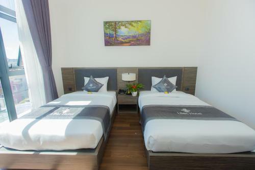Kh�ch S?n Lilac Hotel ?� L?t