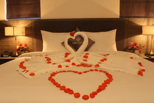 Kh�ch S?n Lilac Hotel ?� L?t