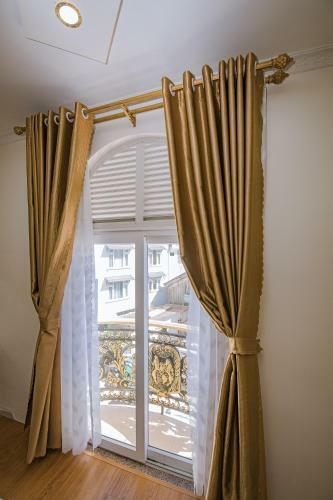 Thanh Anh 1 Hotel - G?n Ch? ?�m ?� L?t
