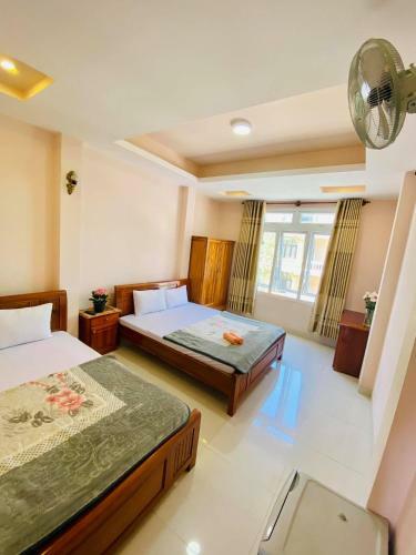 Quang Vinh Hotel