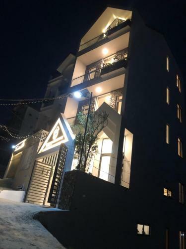 Trouvaille House