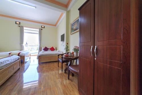 Hotel Kh�ch S?n ?o�n V??ng ?� L?t