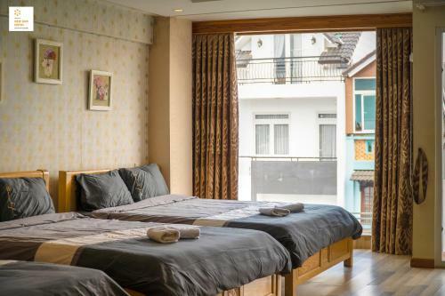 New Sun Hotel ?� L?t
