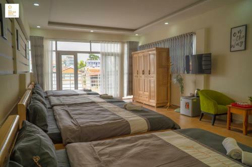 New Sun Hotel ?� L?t