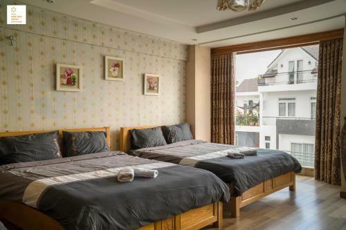 New Sun Hotel ?� L?t