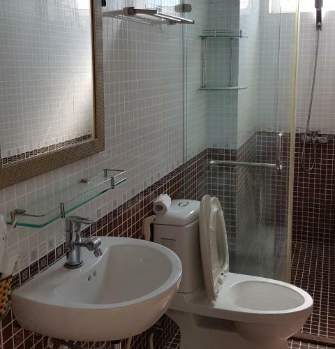 New Sun Hotel ?� L?t