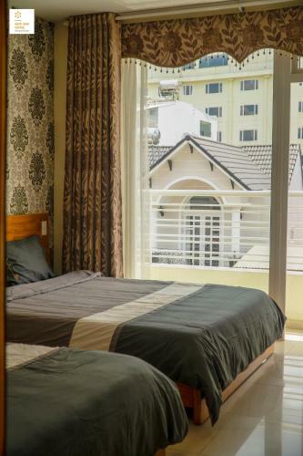 New Sun Hotel ?� L?t
