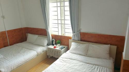 Hotel H� Linh