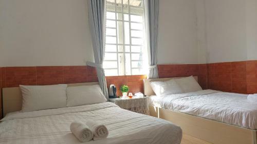 Hotel H� Linh